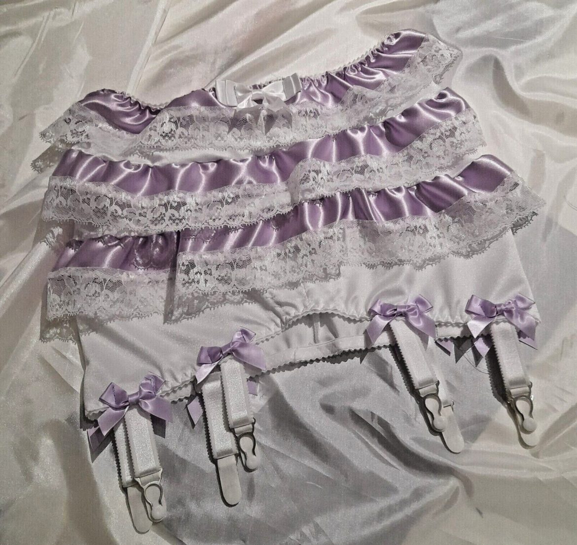 Say Goodbye to Discomfort with Pull-On Girdles Say Goodbye to Discomfort with Pull-On Girdles